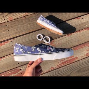 Snoopy Blue Vans